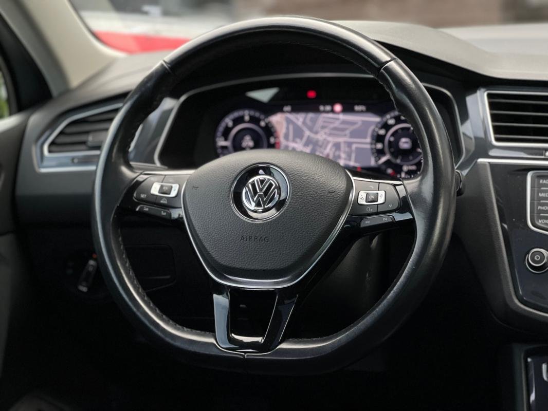 Volkswagen Tiguan - Photo 15