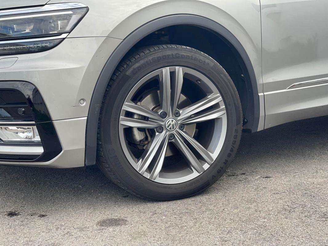 Volkswagen Tiguan - Photo 9