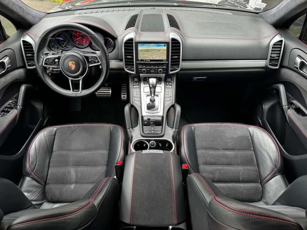 Porsche Cayenne - Photo 13