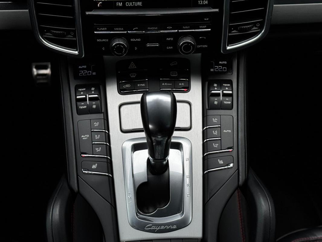 Porsche Cayenne - Photo 18