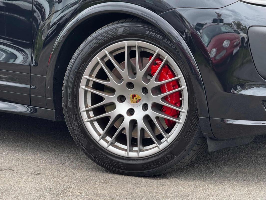 Porsche Cayenne - Photo 8