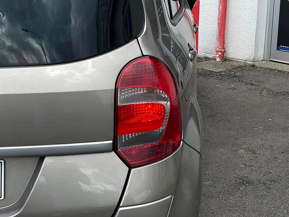 Renault Modus - Photo 9