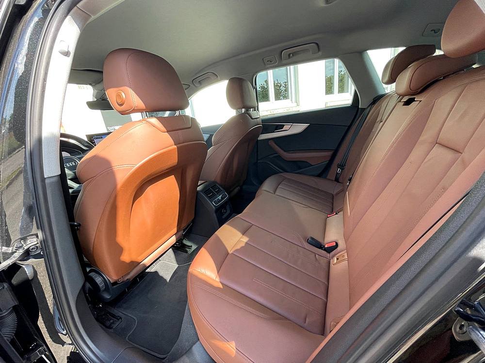 Audi A4 Avant - Photo 12