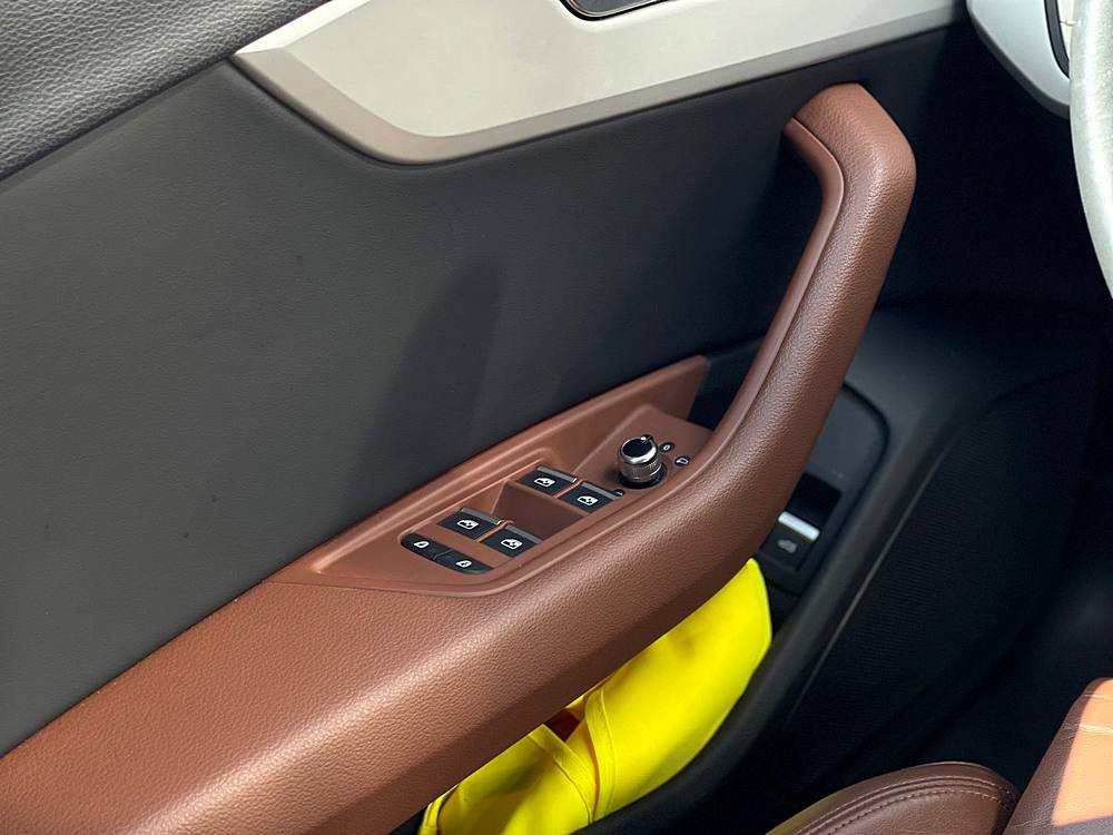 Audi A4 Avant - Photo 19