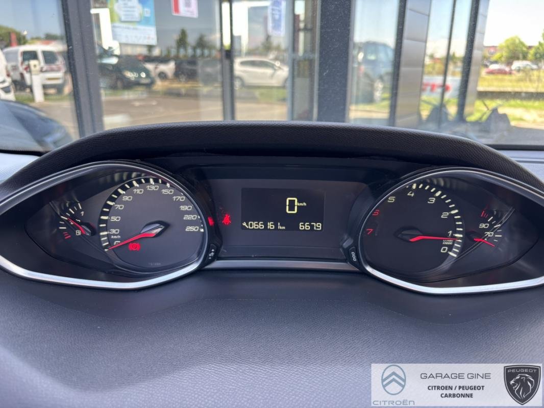 Peugeot 308 - Photo 13