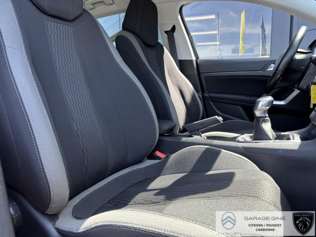 Peugeot 308 - Photo 8