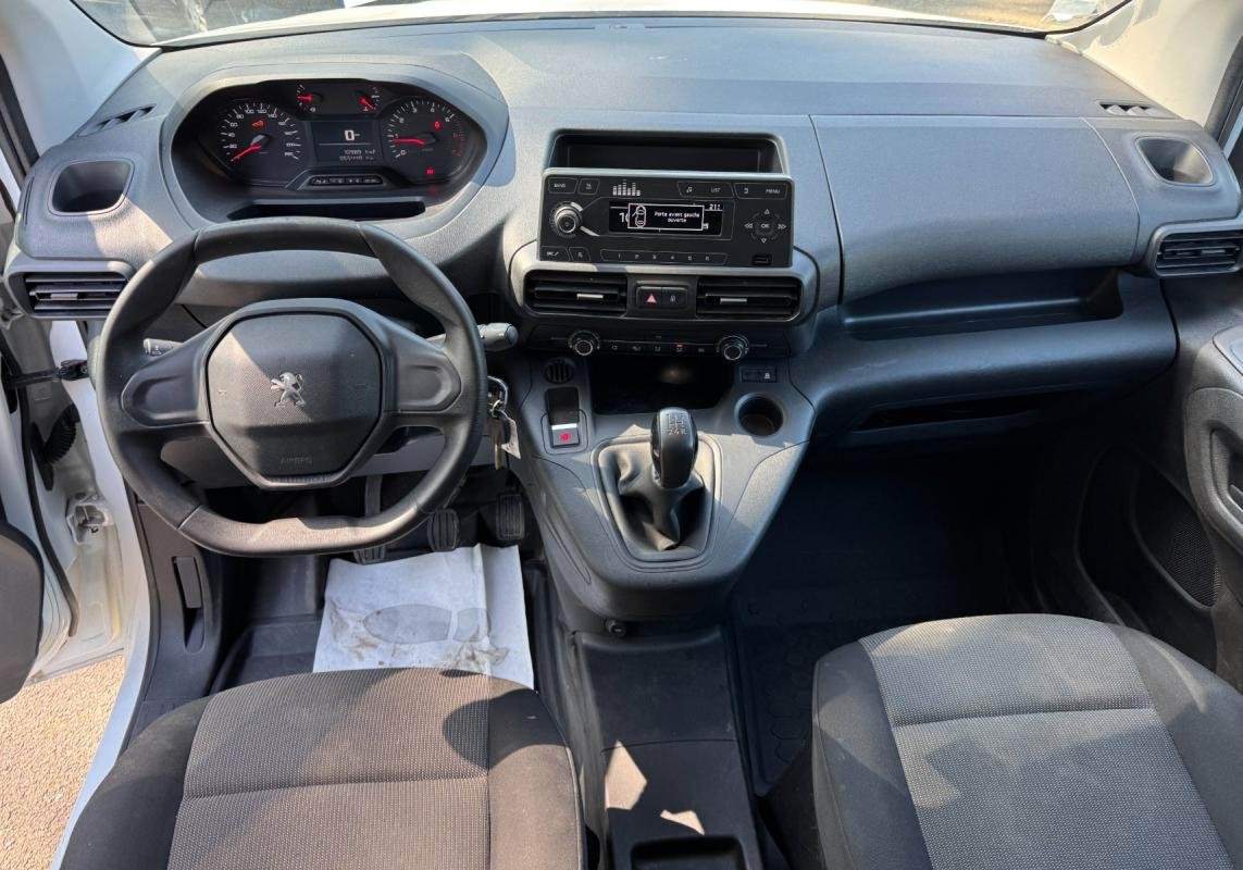 Peugeot Partner - Photo 4
