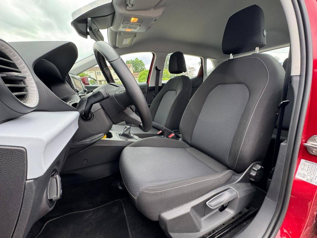 Seat Ibiza - Photo 6