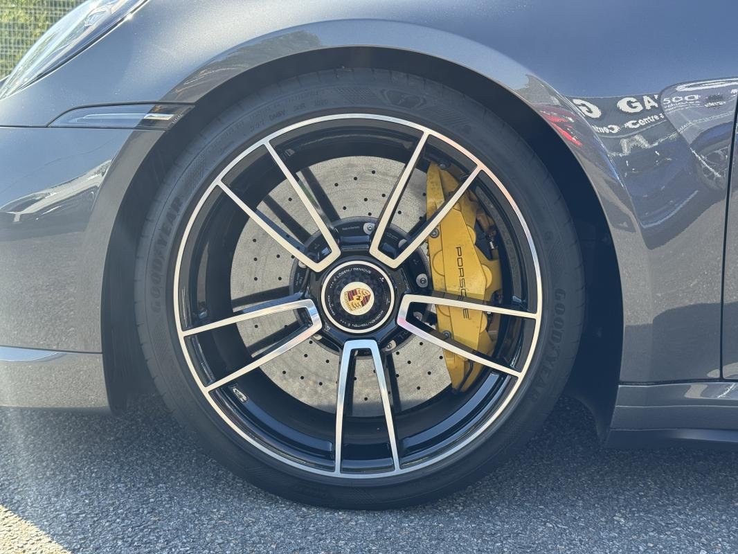 Porsche 911 - Photo 35