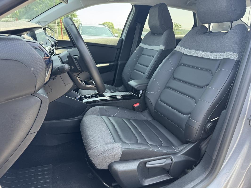 Citroën c4 x - Photo 18