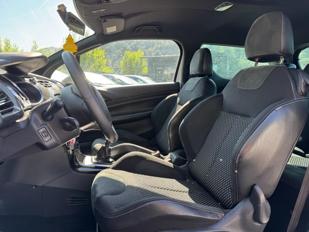Citroën DS3 - Photo 3