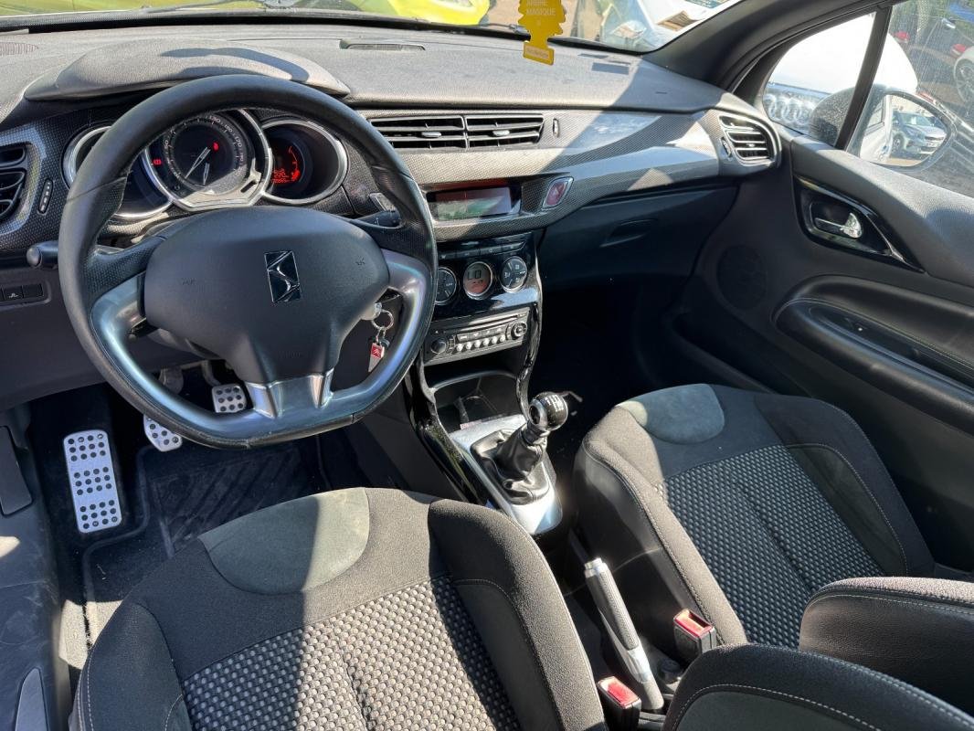 Citroën DS3 - Photo 4