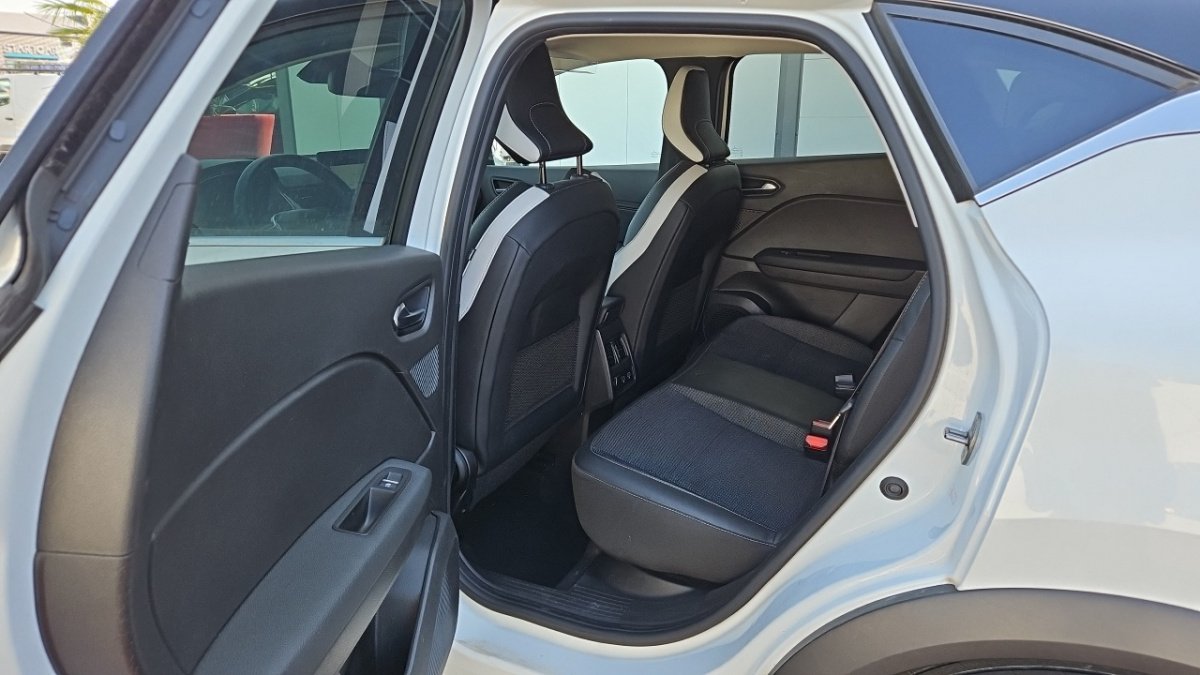 Renault Captur - Photo 11