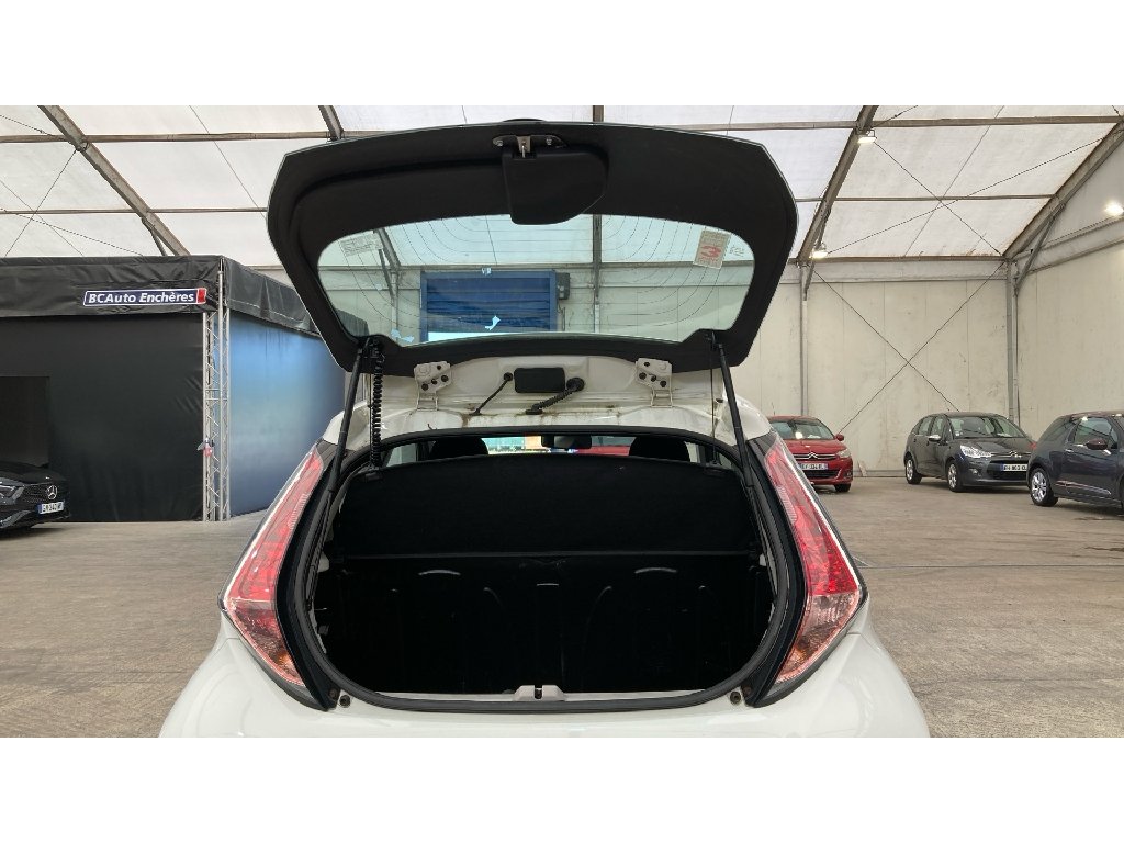 Toyota Aygo - Photo 8
