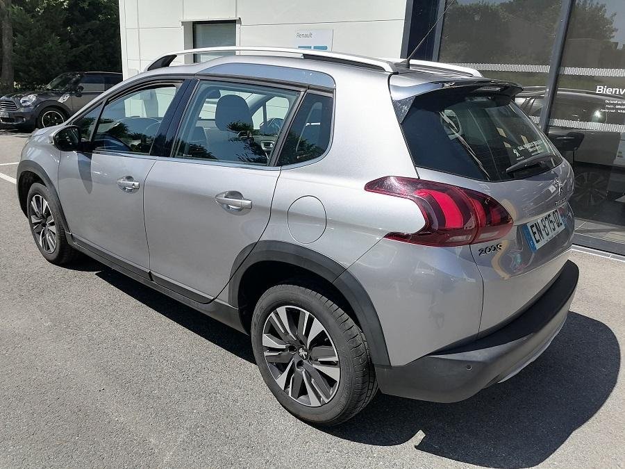 Peugeot 2008 - Photo 2