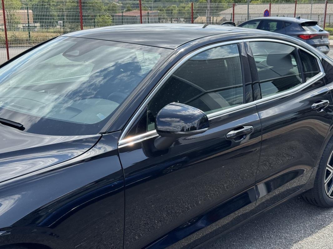 Volvo S60 - Photo 26