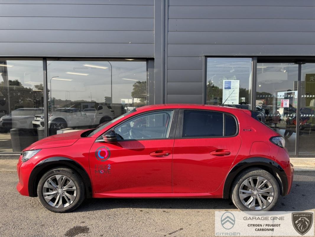 Peugeot E-208 - Photo 2