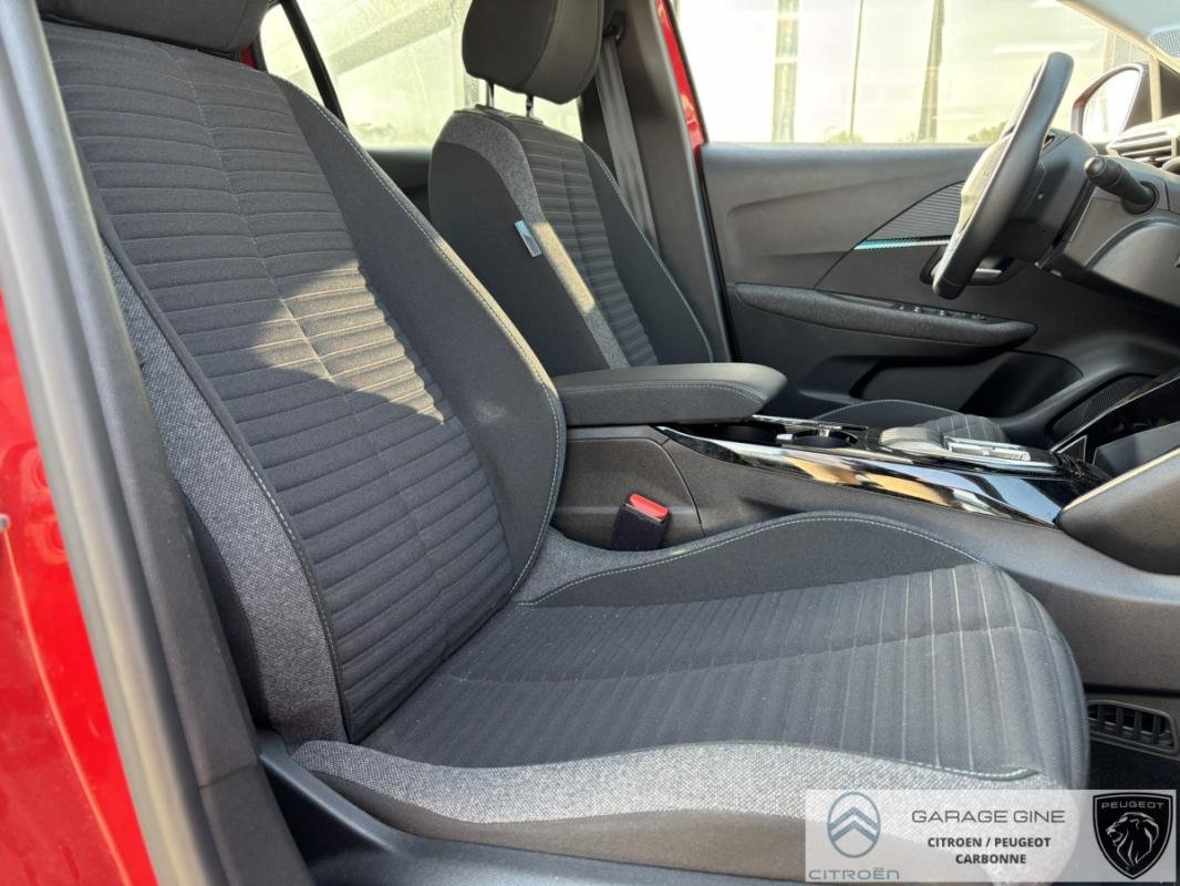 Peugeot E-208 - Photo 9