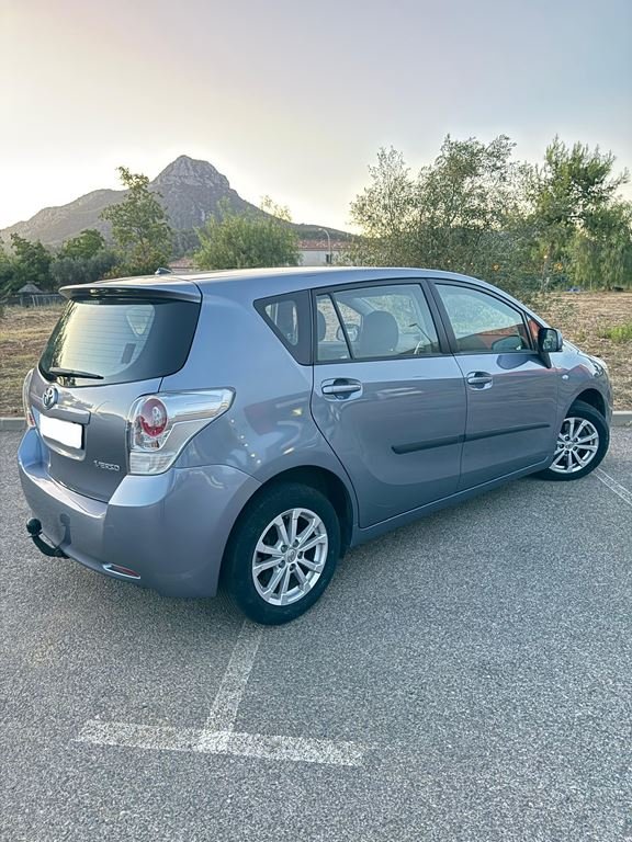 Toyota Verso - Photo 15