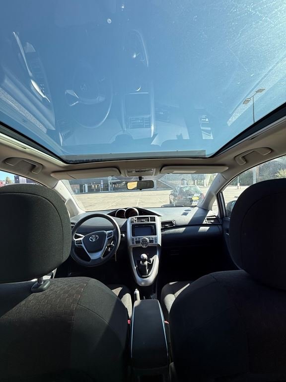 Toyota Verso - Photo 18
