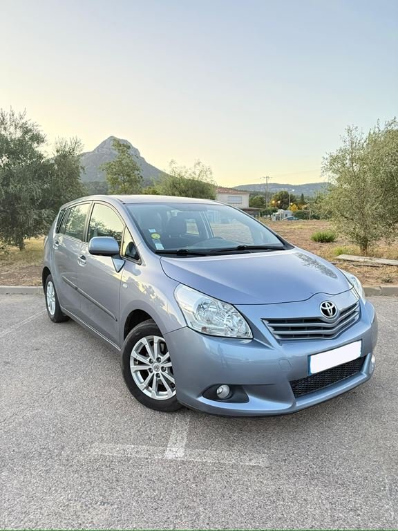 Toyota Verso - Photo 3