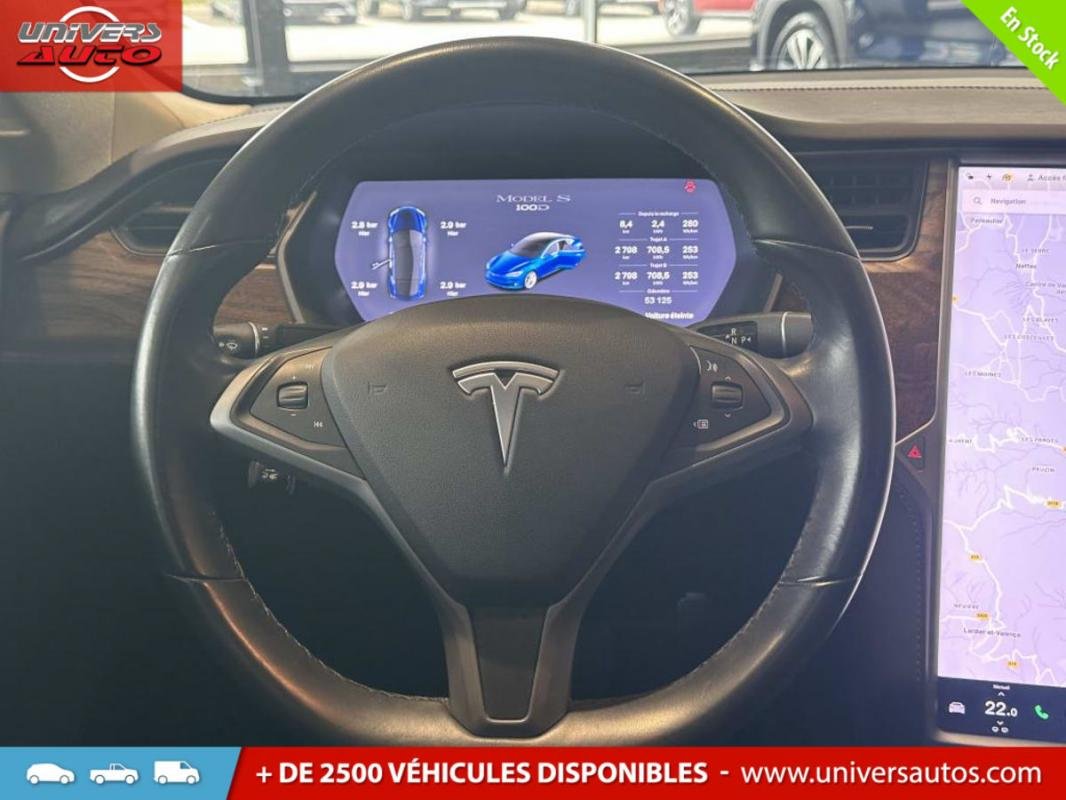 Tesla Model S - Photo 17
