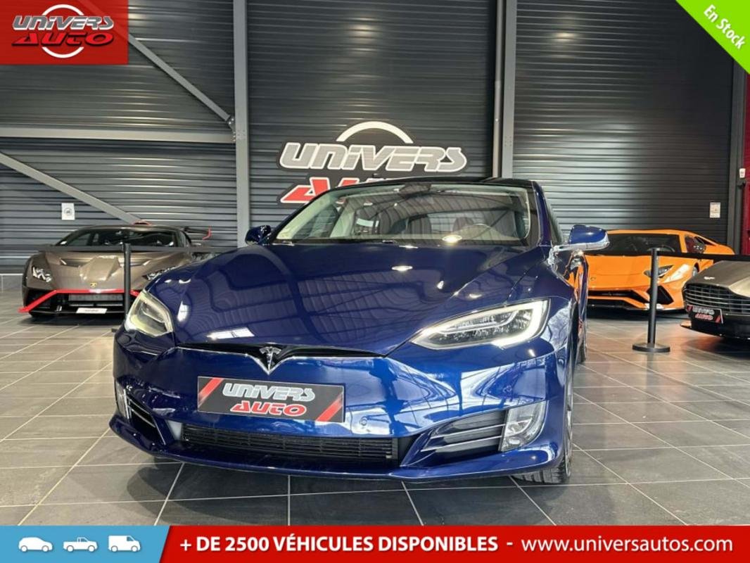 Tesla Model S - Photo 2