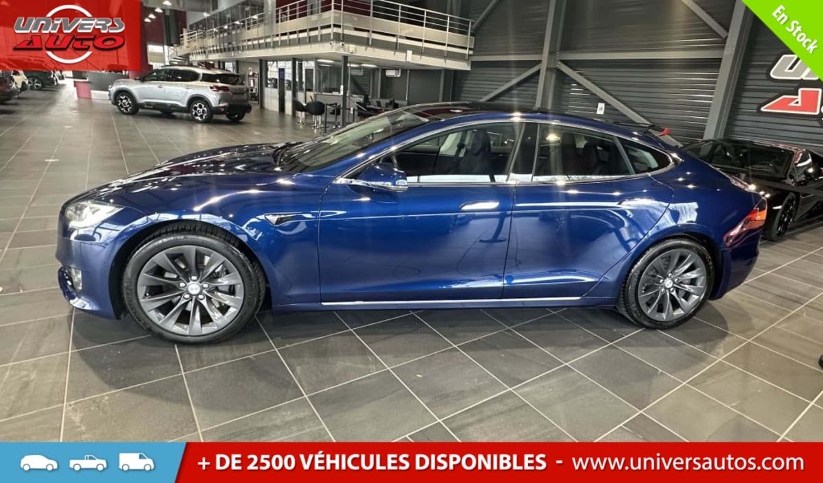 Tesla Model S - Photo 4