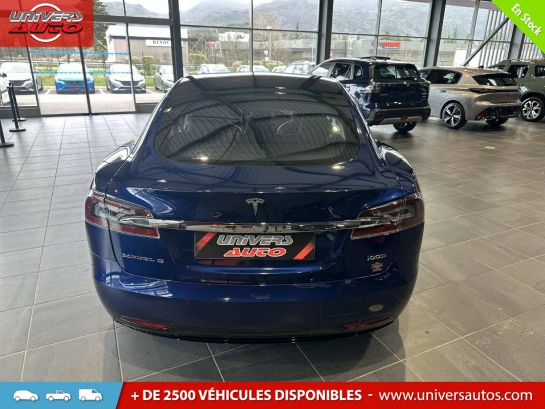 Tesla Model S - Photo 8