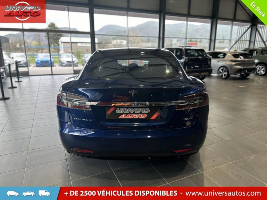 Tesla Model S - Photo 10