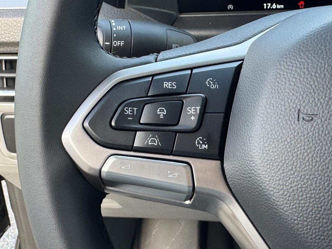 Volkswagen Transporter - Photo 11