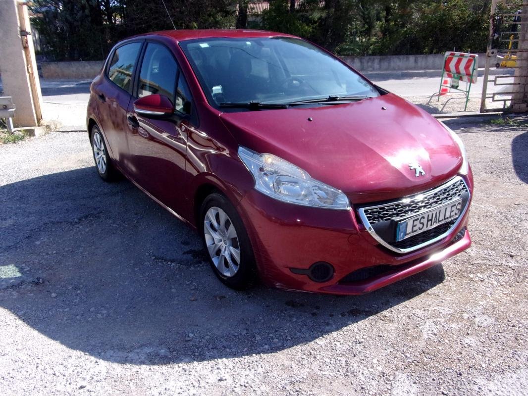 Peugeot 208 - Photo 7