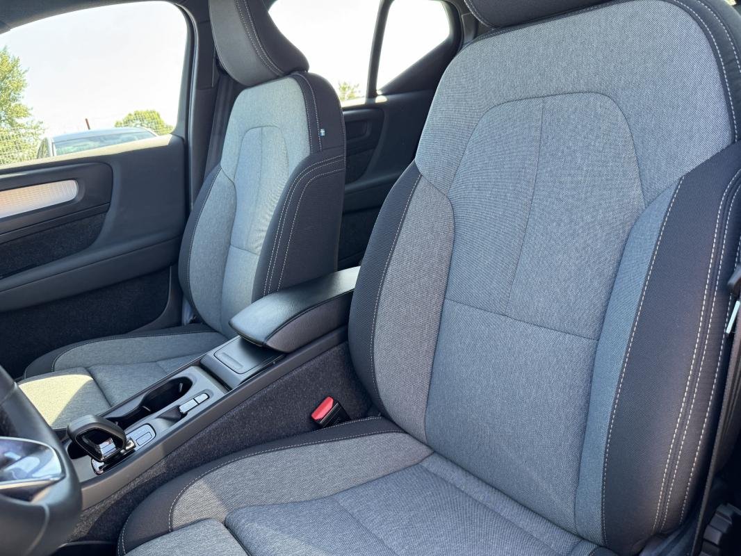 Volvo XC40 - Photo 11