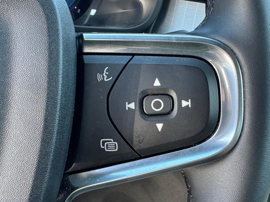Volvo XC40 - Photo 15