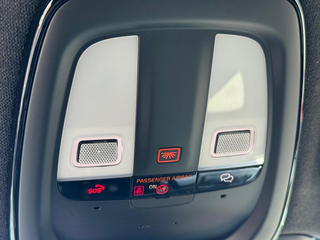 Volvo XC40 - Photo 19