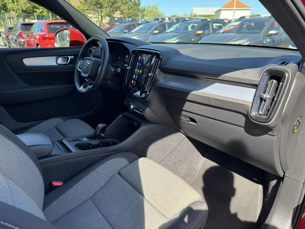 Volvo XC40 - Photo 26