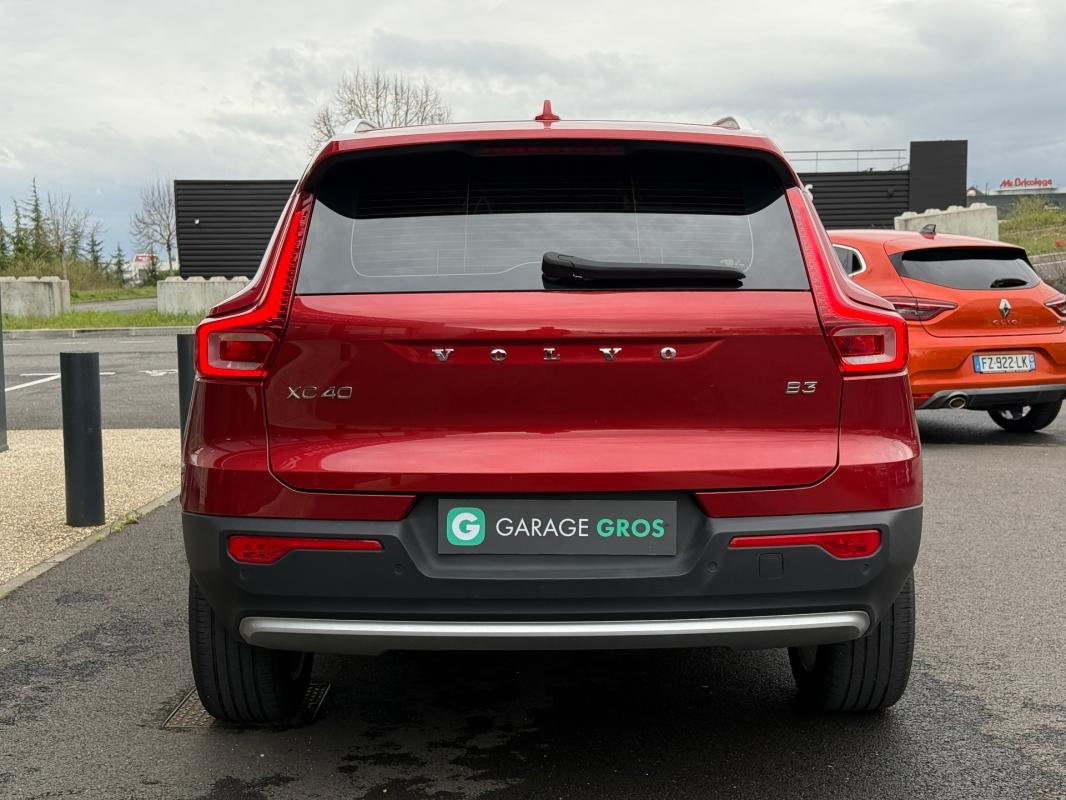 Volvo XC40 - Photo 4