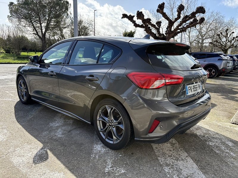 Ford Focus - Photo 5