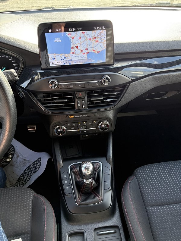 Ford Focus - Photo 6