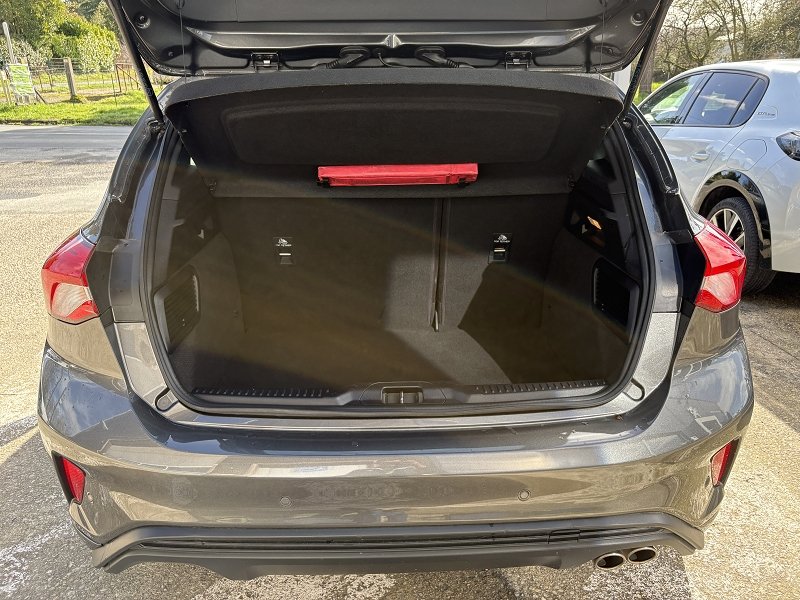 Ford Focus - Photo 7