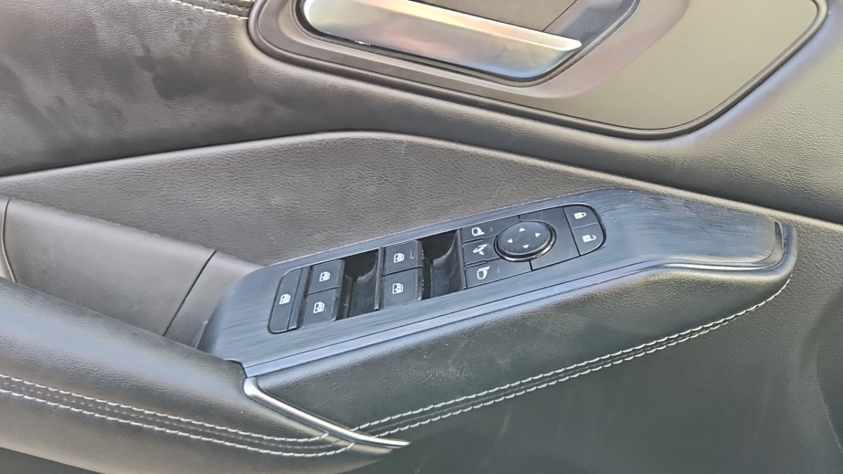 Nissan Qashqai - Photo 24