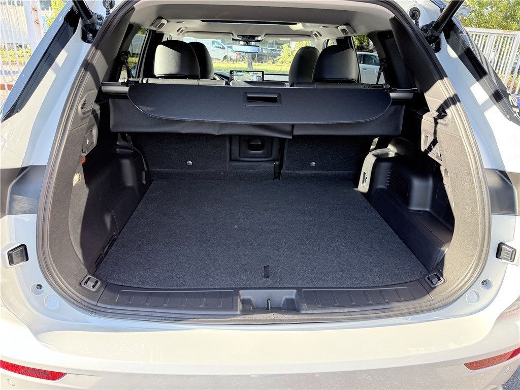 Mitsubishi Outlander - Photo 11