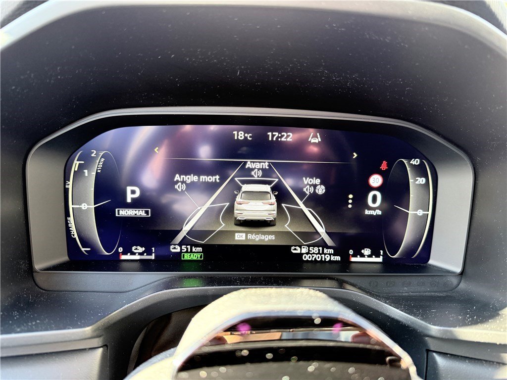 Mitsubishi Outlander - Photo 23