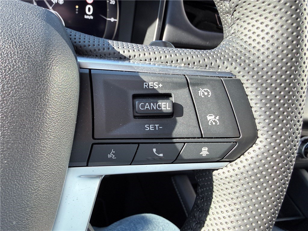 Mitsubishi Outlander - Photo 24