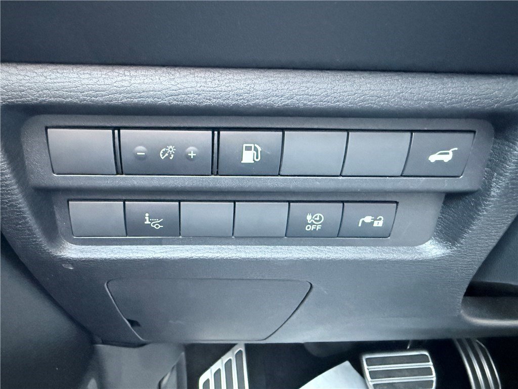 Mitsubishi Outlander - Photo 25