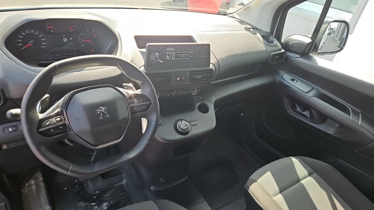 Peugeot Partner - Photo 15