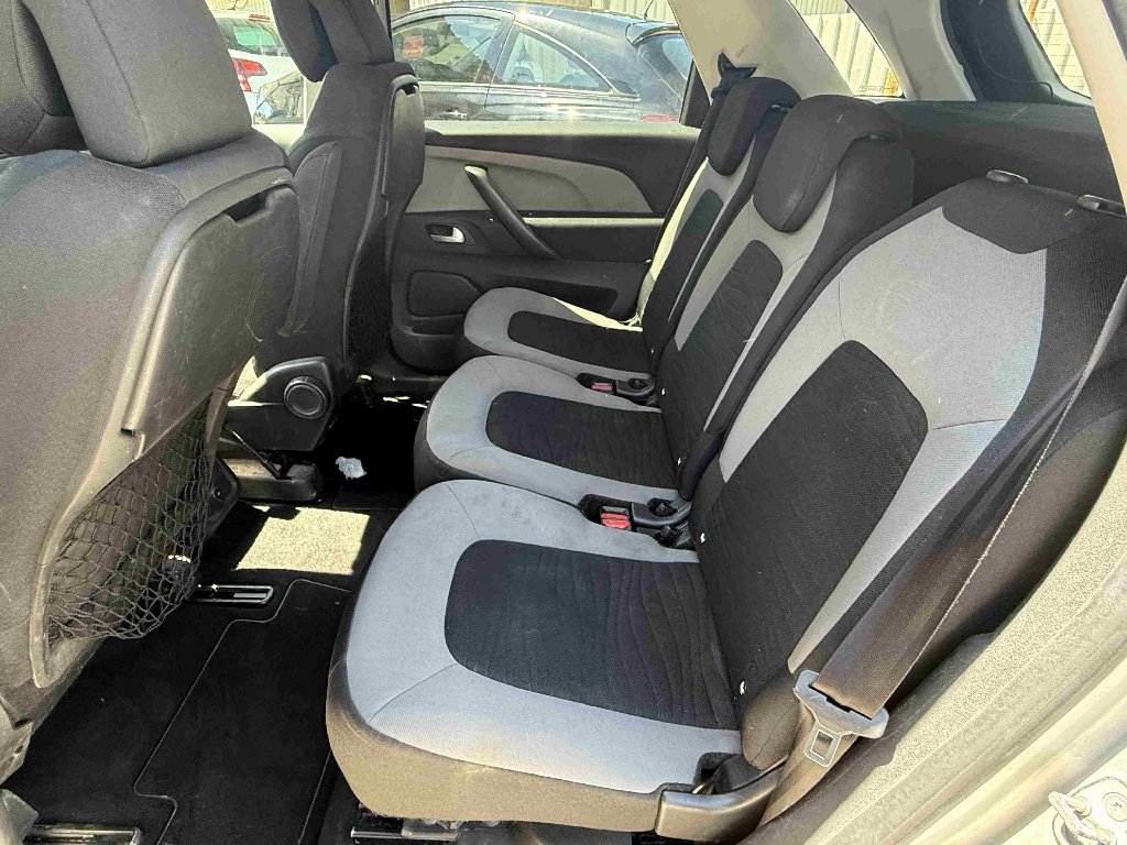 Citroën C4 Picasso - Photo 7