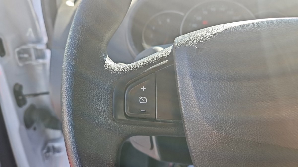 Renault Kangoo Express - Photo 18