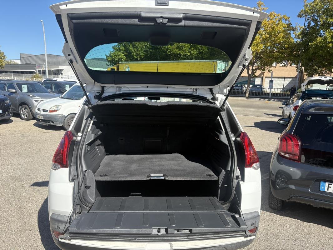 Peugeot 3008 - Photo 8