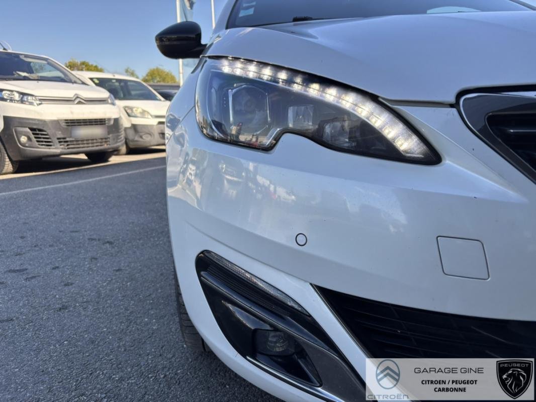 Peugeot 308 - Photo 4